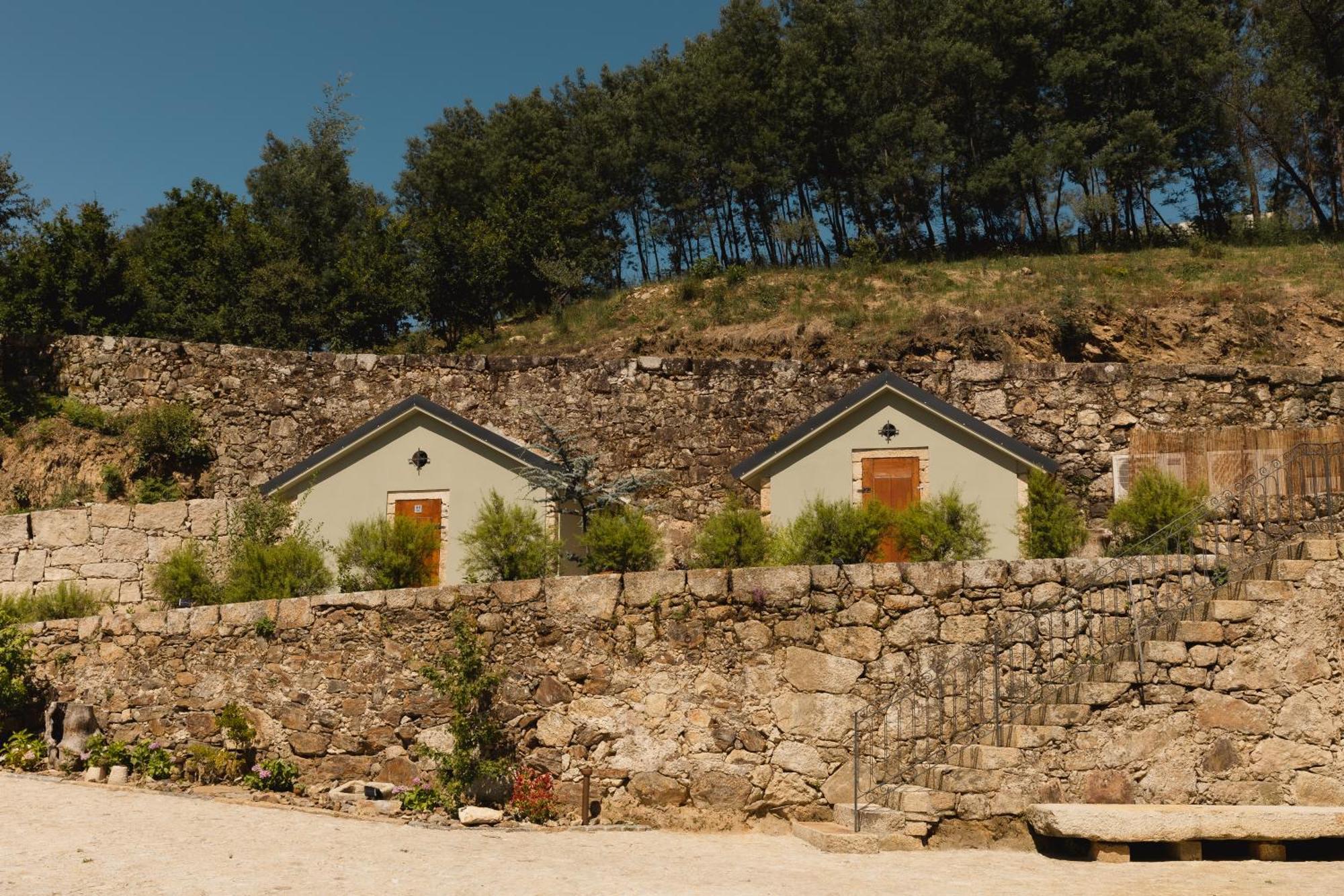 Quinta Dos Tojais Hotel Celorico De Basto Exterior photo